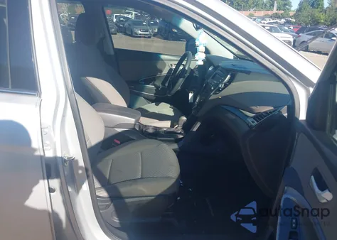 2013 Hyundai Santa Fe Sport from USA, damaged, VIN 5XYZTDLB1DG044169